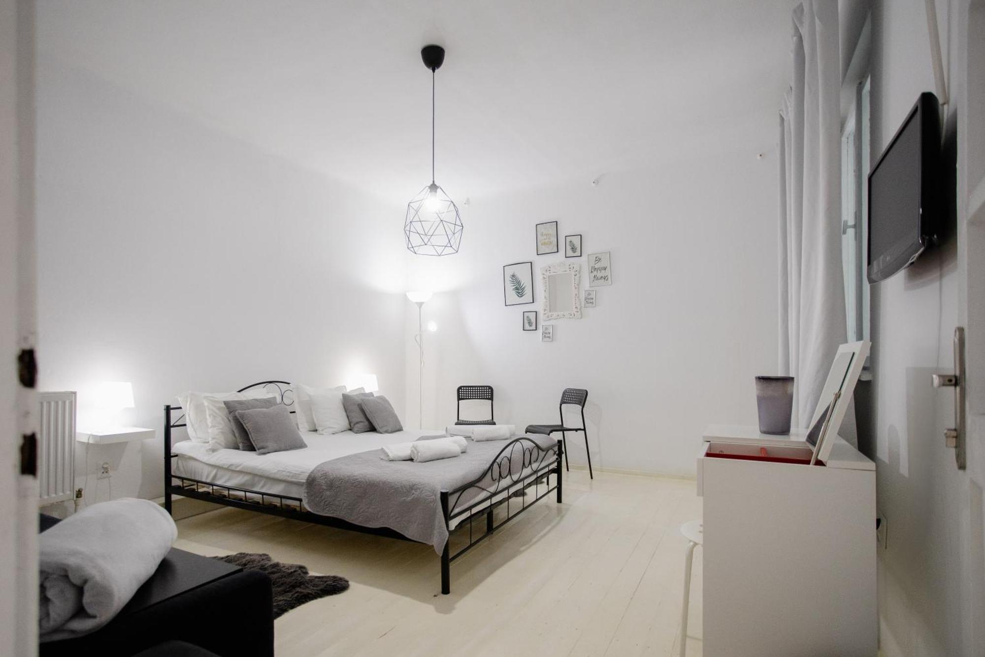 La Maison Blanche Hotel Gyulafehérvár Kültér fotó
